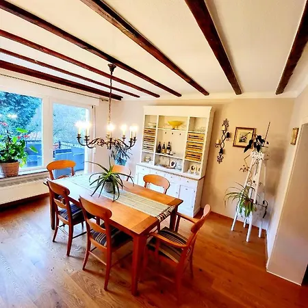 Holiday home Dhrontal