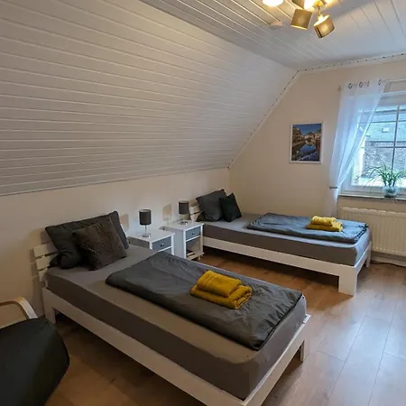 Holiday home Dhrontal