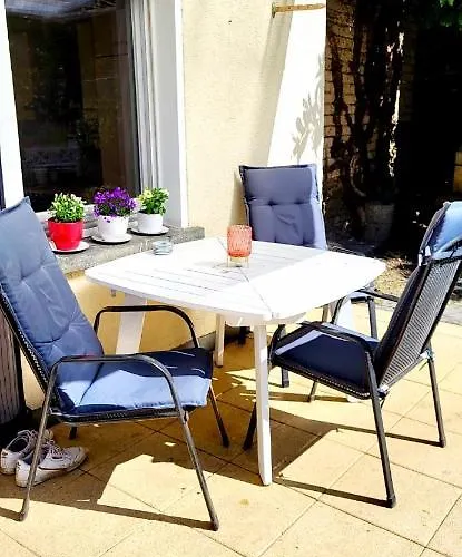 Holiday home Dhrontal *