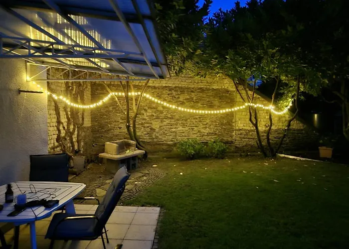 Dhrontal Holiday home